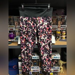 Xersion Girls Quick Dry Capri Leggings